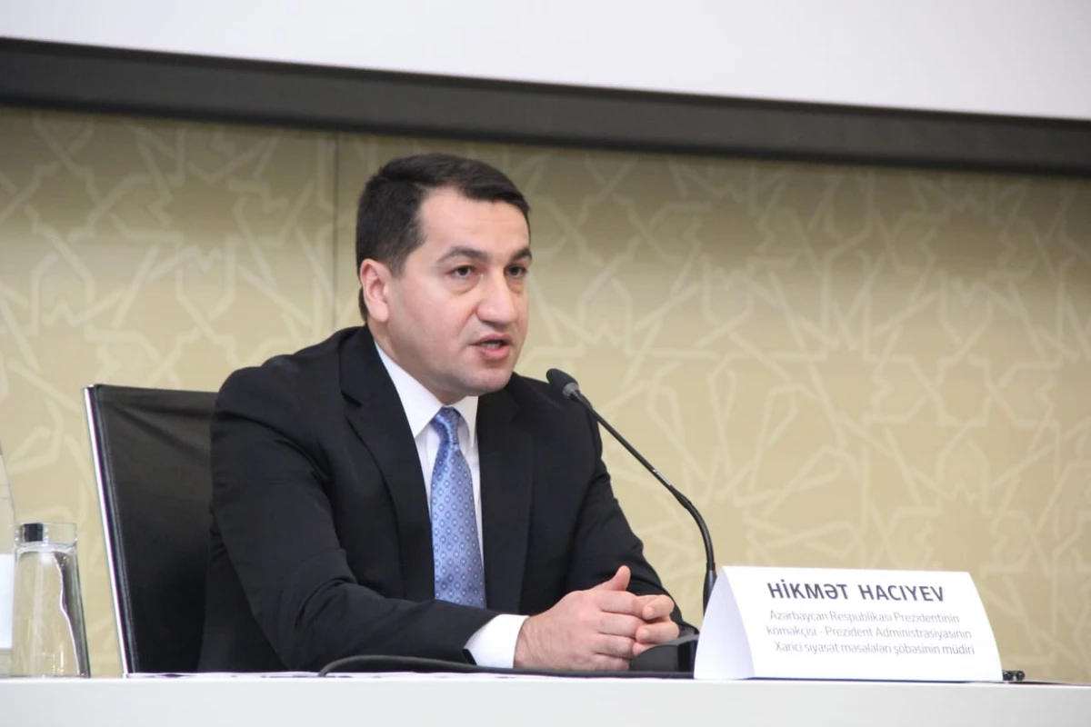 Hikmət Hacıyev: Ağdam və Laçından ermənilərin çıxarılması vaxtı olduğu kimi saxlanılır Hikmət Hacıyev: Ağdam və Laçından ermənilərin çıxarılması vaxtı olduğu kimi saxlanılır