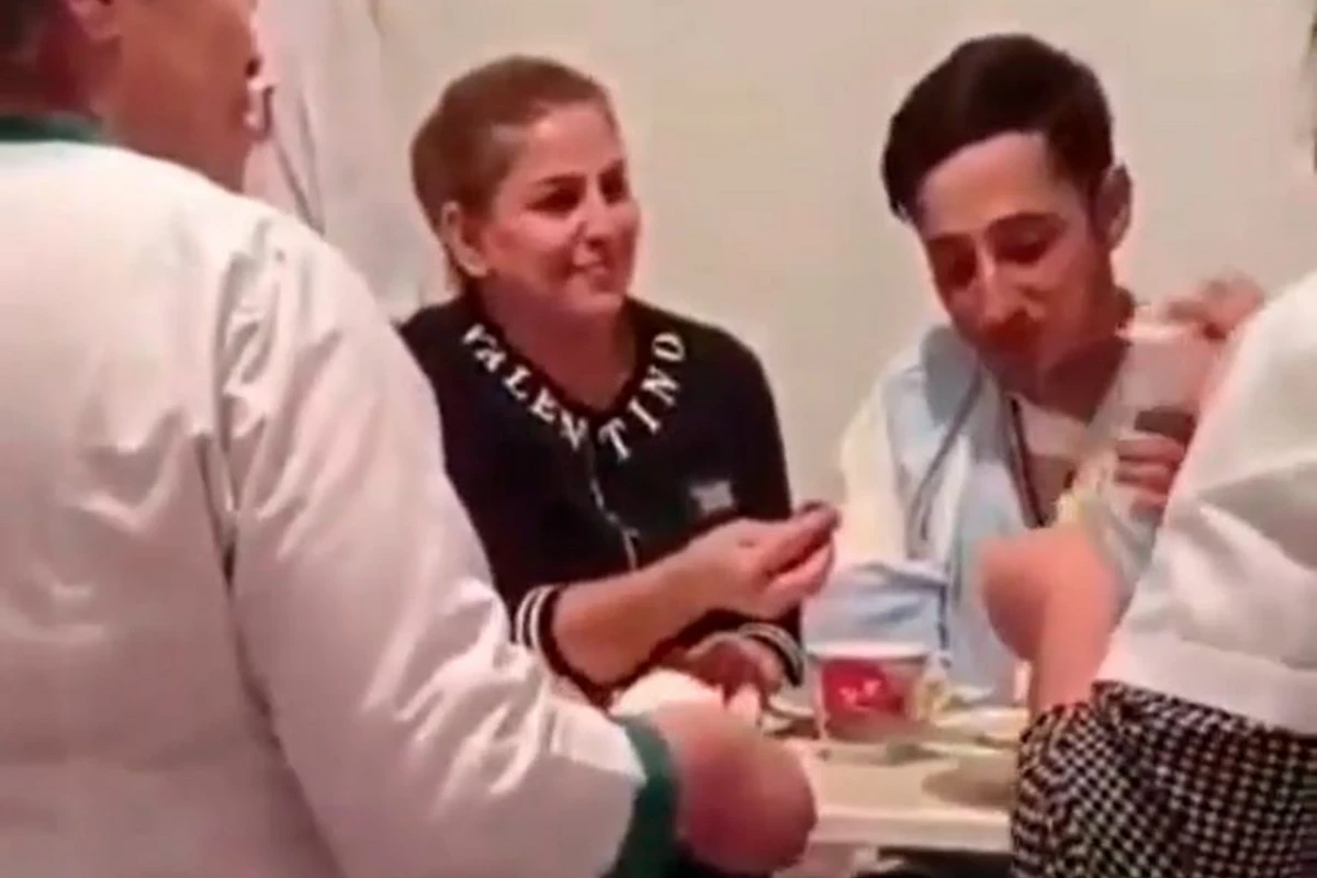 Qazimizin bacısı: “Qardaşım əsir düşməmək üçün özünü dağdan atıb” - VİDEO Qazimizin bacısı: “Qardaşım əsir düşməmək üçün özünü dağdan atıb” - VİDEO