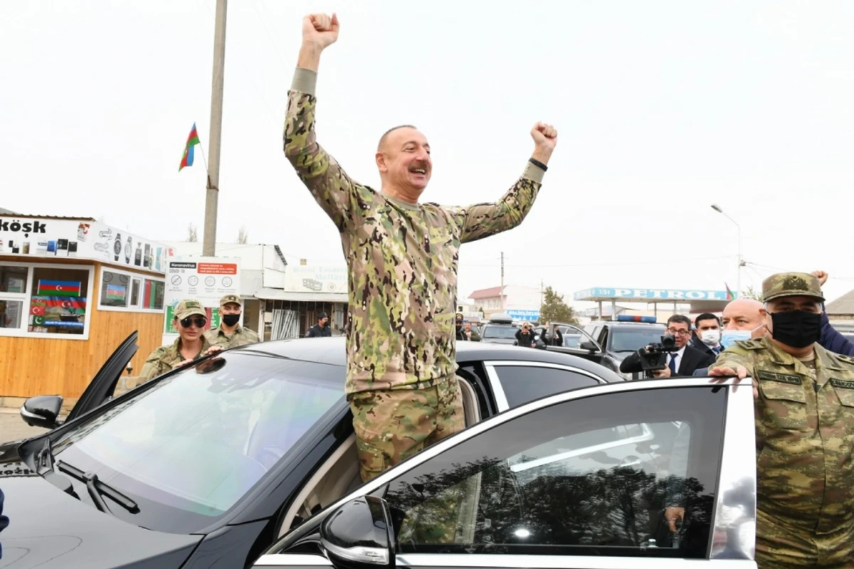 İlham Əliyev və Mehriban Əliyevanın Füzuli və Cəbrayıl səfərindən görüntülər - FOTO