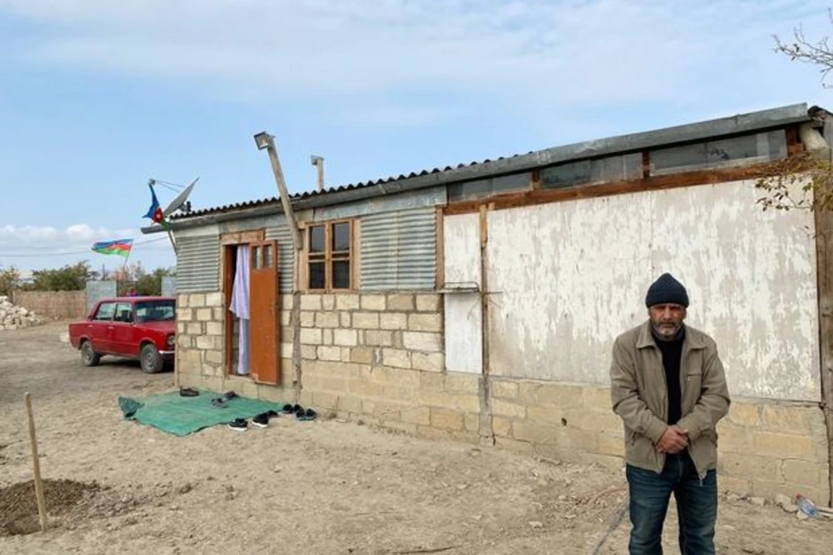 Xocavənd uğrunda döyüşlərdə həlak olmuş şəhidin ailəsinin mənzil və sosial problemləri həll olundu - FOTO