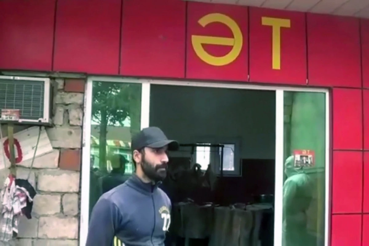 Polis koronavirus xəstəsini işlədiyi ət dükanında aşkarladı