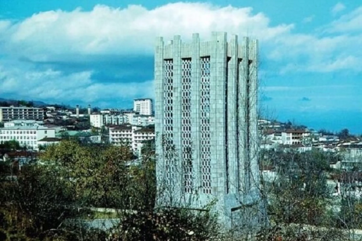 Səfirdən maraqlı paylaşım: Heydər Əliyev Vaqif məqbərəsinə görə Koçaryanı quldurbaşı adlandırmışdı - FOTO