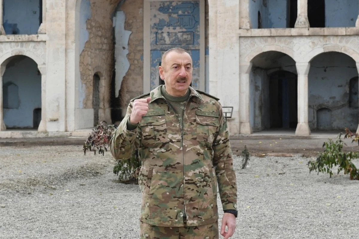 Prezident Şuşa döyüşlərindən danışdı: Əlbəyaxa döyüşdə düşməni məhv etdik - VİDEO