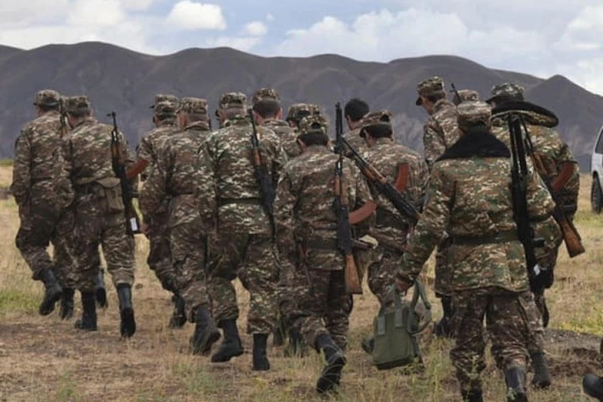 Ermənistan hərbi polisi: Bir çox döyüş iştirakçısı silahlarını təslim etmədi Ermənistan hərbi polisi: Bir çox döyüş iştirakçısı silahlarını təslim etmədi