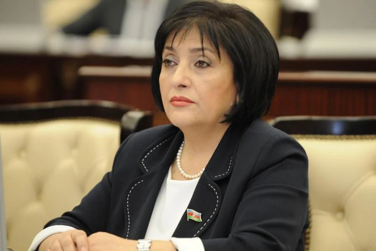 Sahibə Qafarova: Fransa haqqın tərəfində dayanmalıdır Sahibə Qafarova: Fransa haqqın tərəfində dayanmalıdır