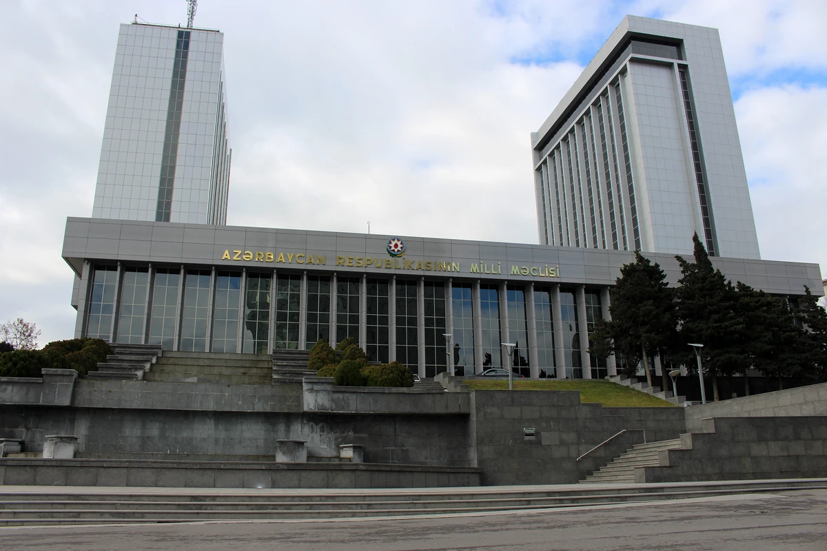 Parlament Fransa Senatına etiraz bəyanatı qəbul etdi Parlament Fransa Senatına etiraz bəyanatı qəbul etdi