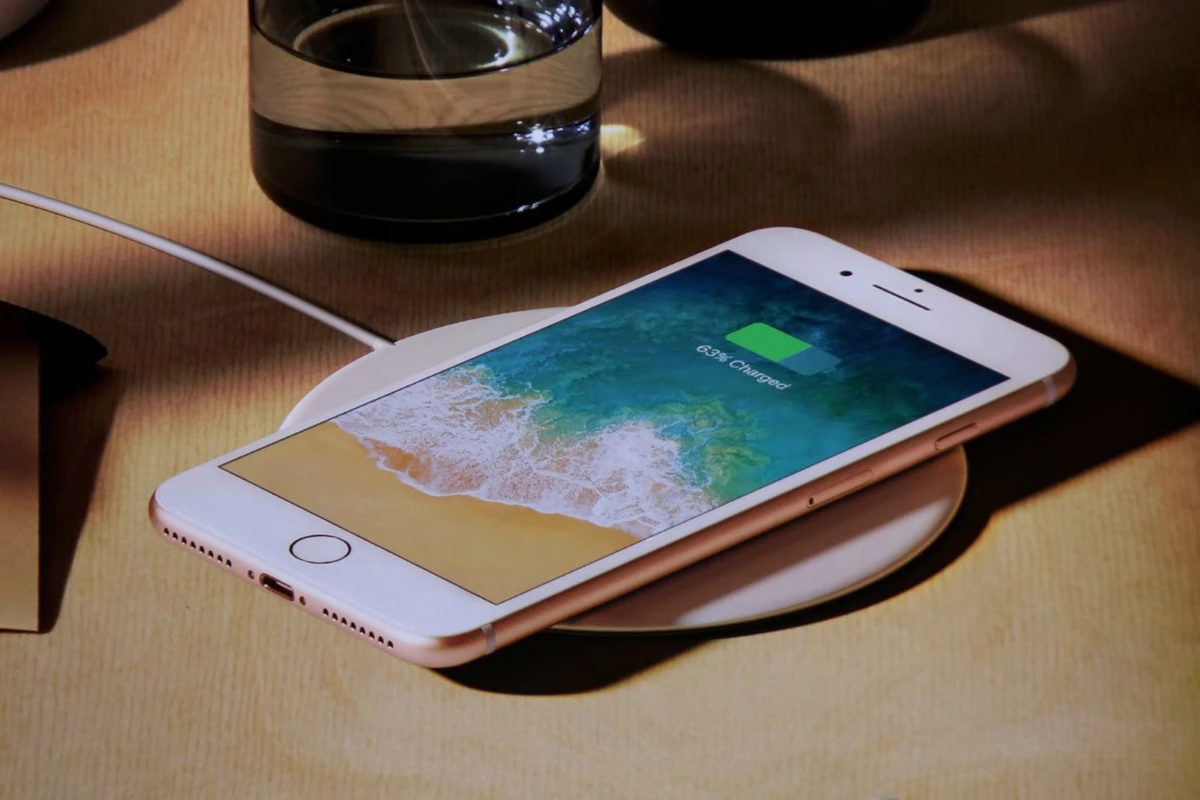 iPhone 13 может остаться без проводной зарядки