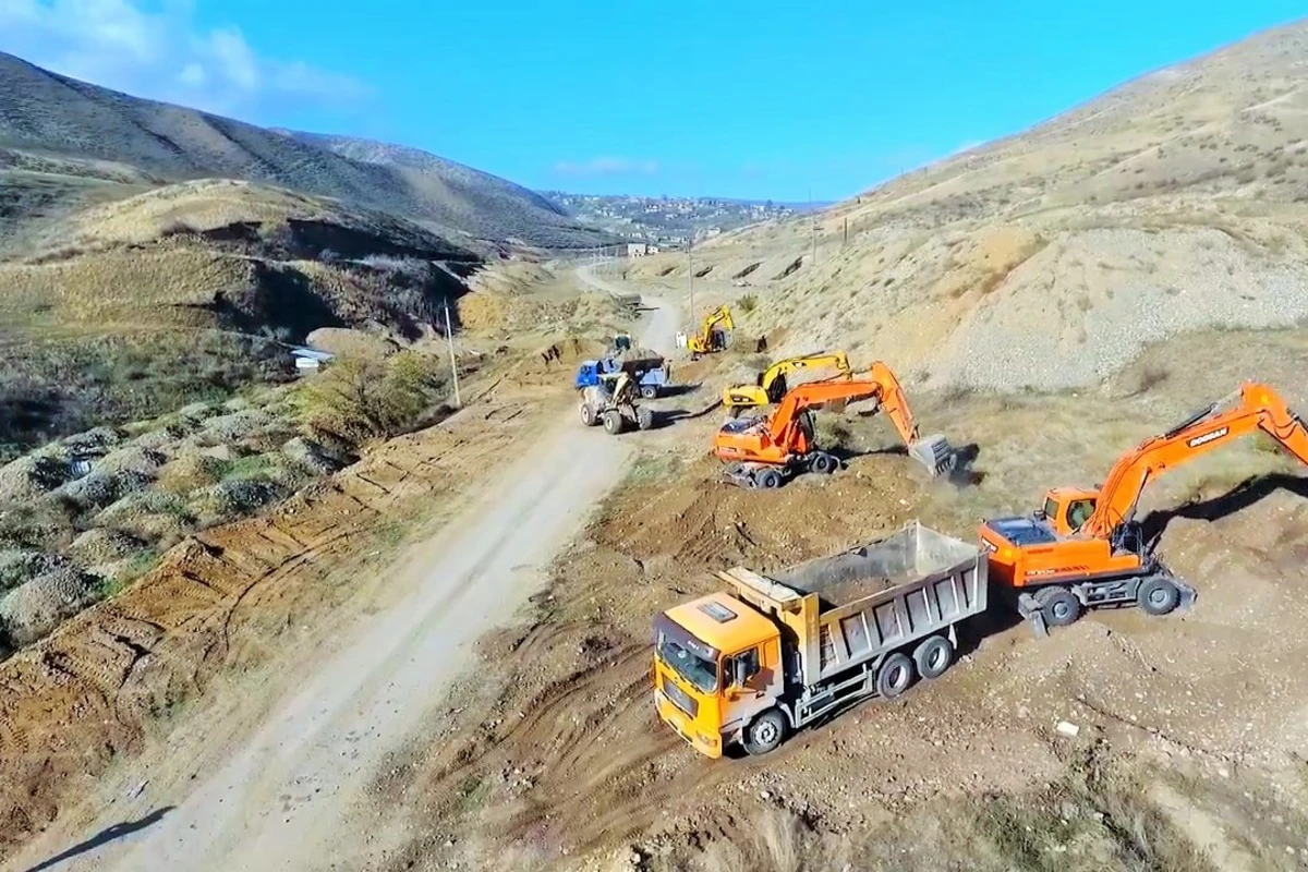 Suqovuşan və Talışa çəkilən yollardan yeni - FOTO Suqovuşan və Talışa çəkilən yollardan yeni - FOTO