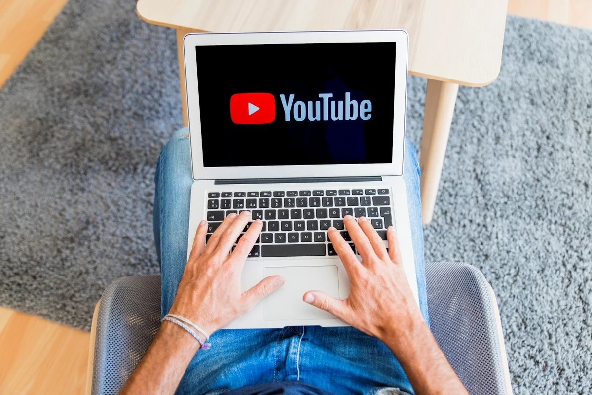 YouTube будет бороться с оскорбительными комментариями