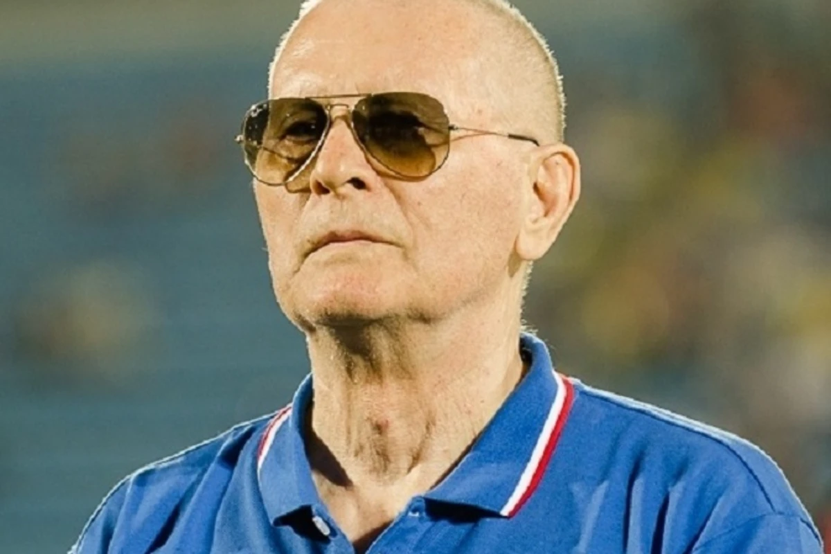 Viktor Ponedelnik vəfat edib