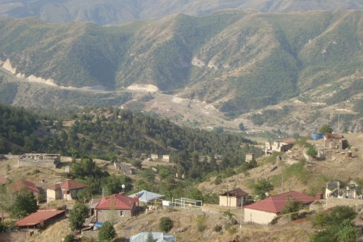 İşğaldan azad olunan bölgələrin bərpası üçün bəzi ölkələrə dəvət göndərilib
