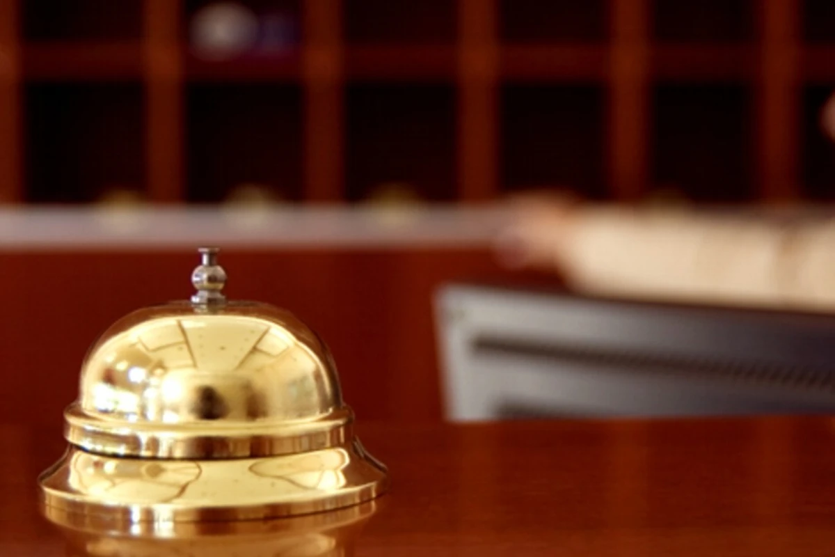 Karantin rejimində hotellər necə fəaliyyət göstərir?