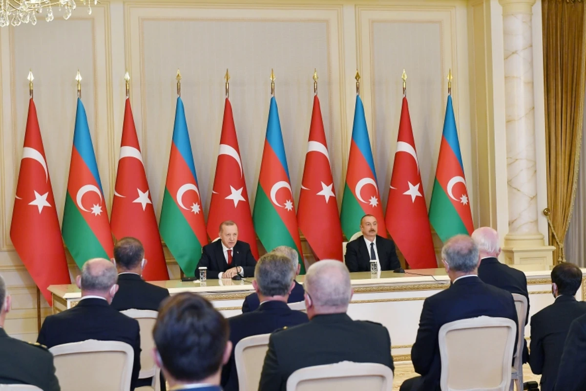 Ərdoğan: Şuşanı o tarixi ilə yaşamaq, görmək həqiqətən bizim üçün də bir sevgidir