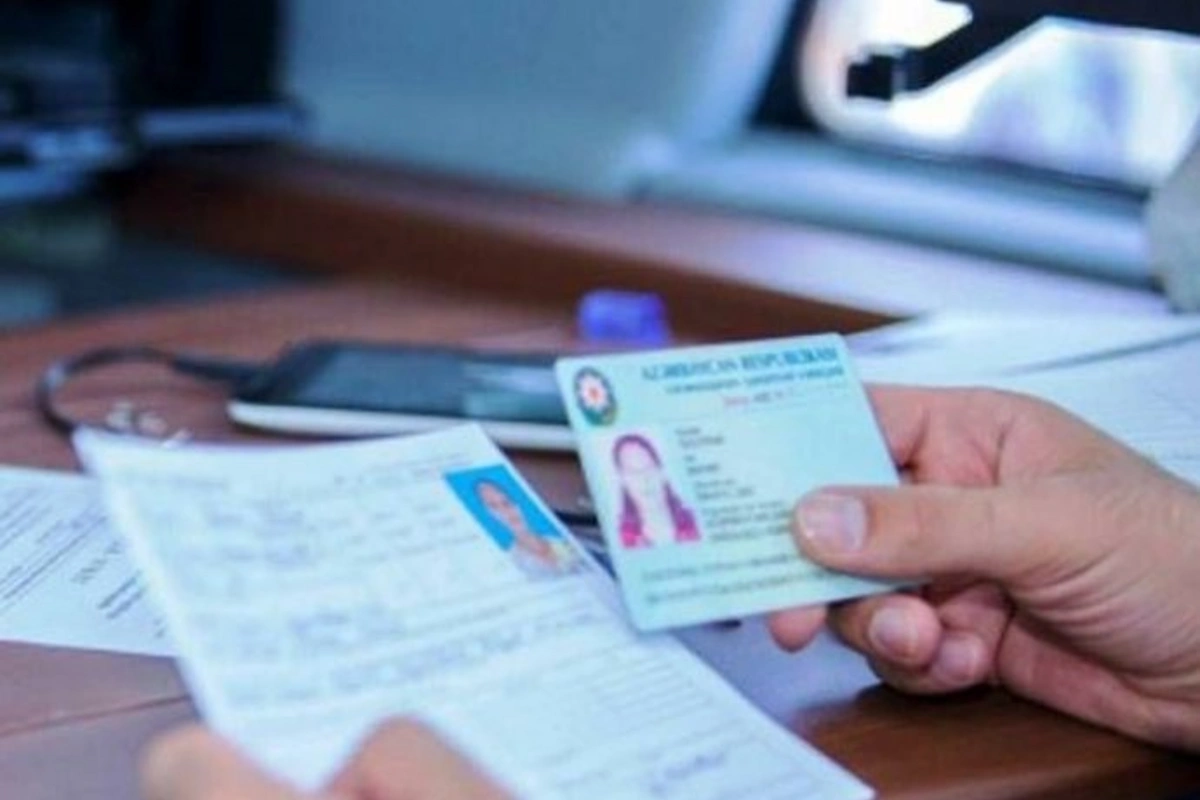 Azərbaycanda ötən ay ad, soyad və soyad sonluğunu dəyişdirənlərin sayı açıqlanıb