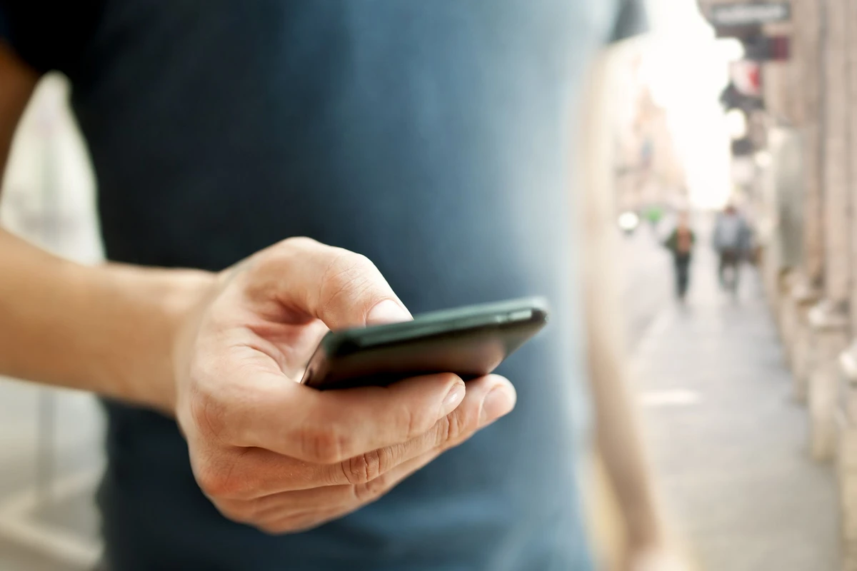 С сегодняшнего дня выходить из дома можно будет только по SMS