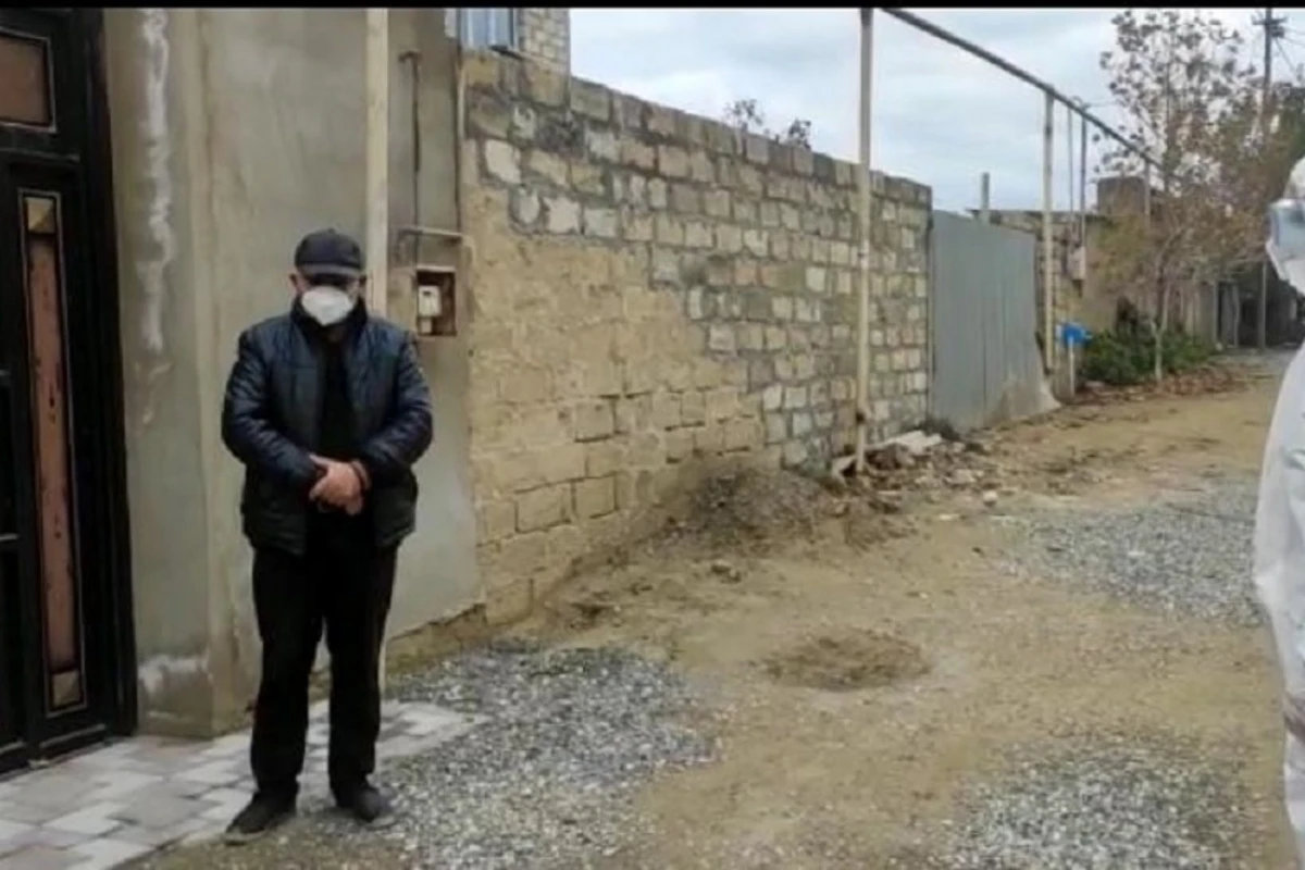 Polis küçədə gəzən 51 koronavirus xəstəsini tutdu - FOTO