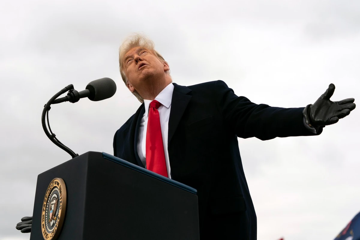 Трамп устроил истерику и заявил об отказе покидать Белый дом