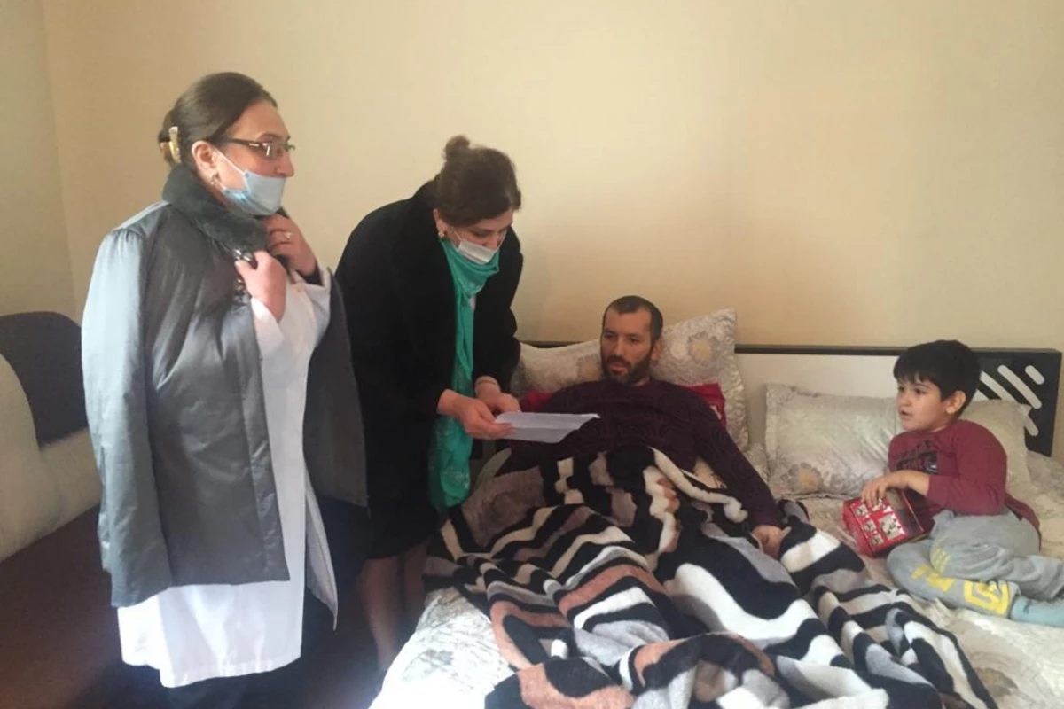 Daha bir qazi ailəsi dəstəklə təmin edilir