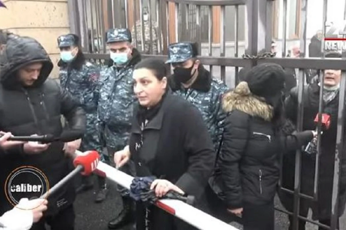 Армянские матери: Нам поможет только Ильхам Алиев - ВИДЕО