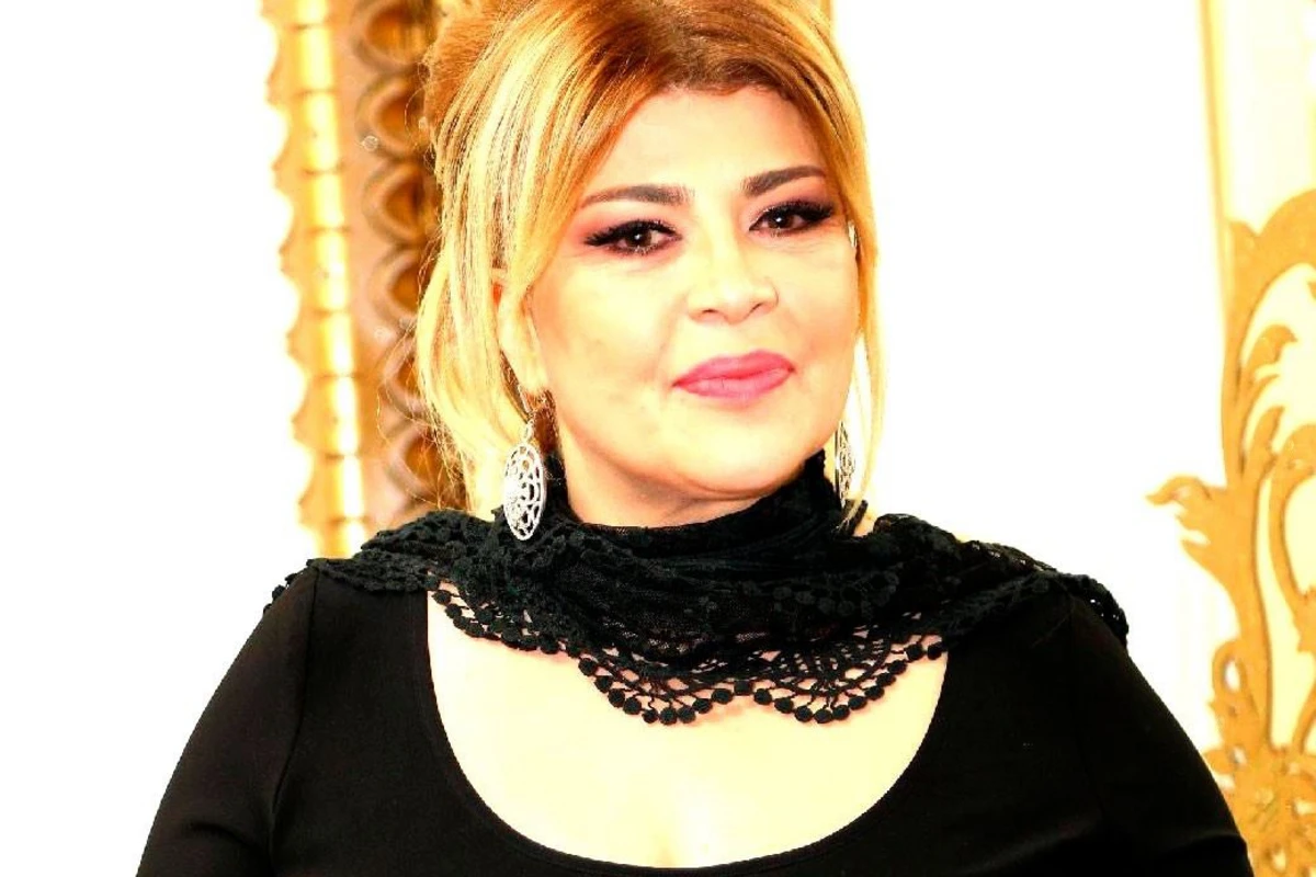 Direktorun ad günündə iştirak edən Mətanət İsgəndərli də cərimələndi Direktorun ad günündə iştirak edən Mətanət İsgəndərli də cərimələndi