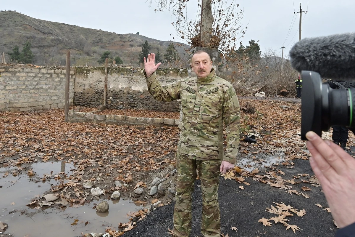Ильхам Алиев: Никогда еще в истории Азербайджан не завоевывал такую яркую Победу