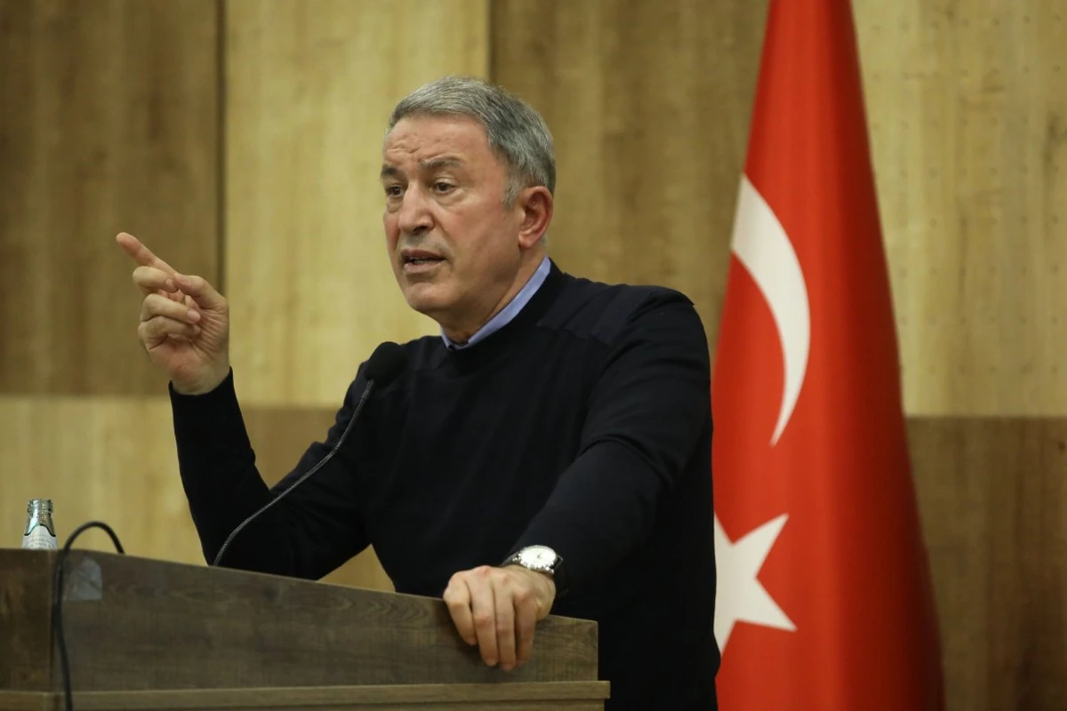 Hulusi Akar liviyalı general Haftara xəbərdarlıq etdi