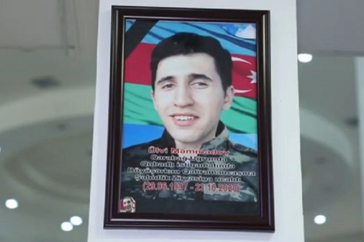 Özü şəhid oldu, qanlı bayrağı işğaldan azad edilən zirvəyə sancıldı - FOTO/VİDEO