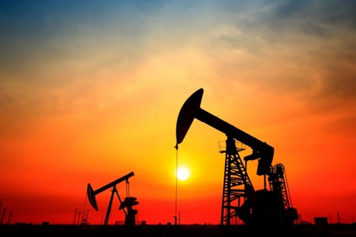 Нефть дешевеет на фоне распространения в мире нового штамма коронавируса