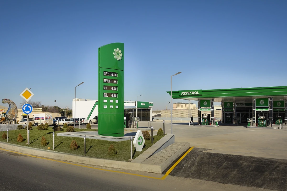 Bakı şəhərində “Azpetrol”un yeni YDM-i istismara verilib