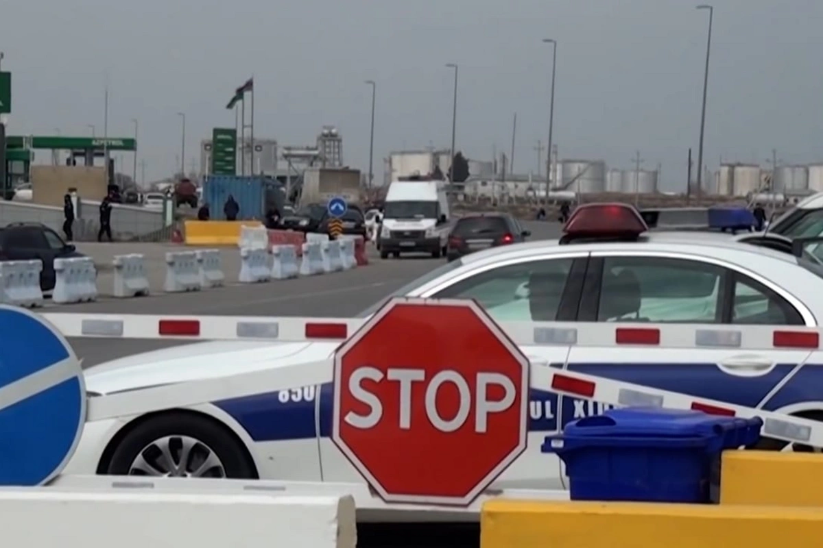 Bakı qeydiyyatında olmayan sərnişinləri daşıyan sürücülər saxlanıldı - VİDEO/FOTO
