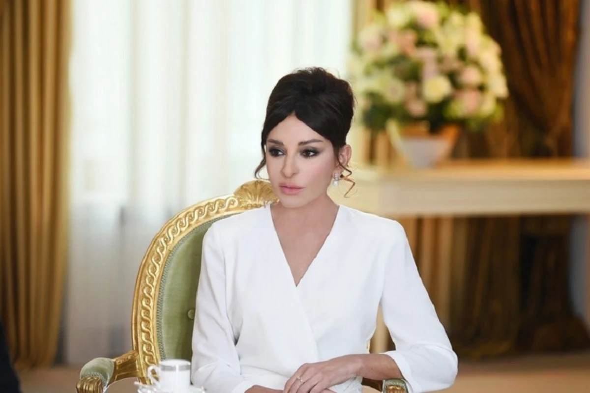 Mehriban Əliyeva dünya azərbaycanlılarını təbrik edib