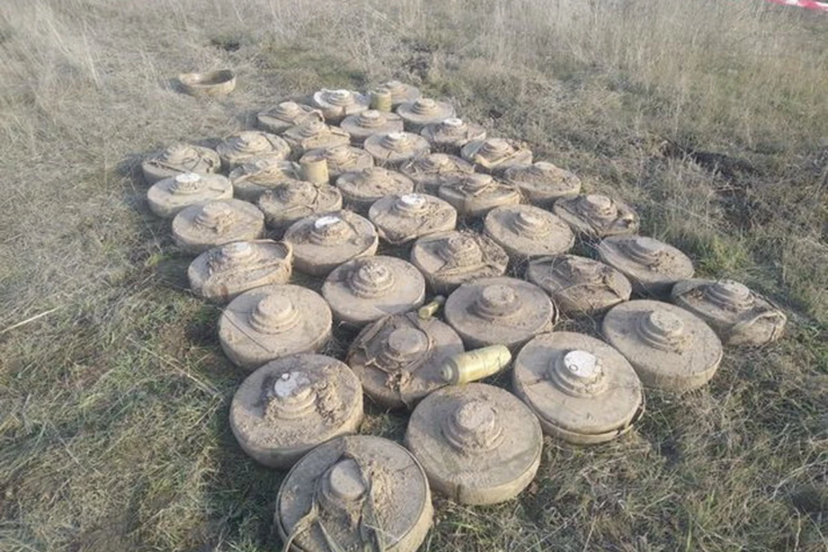 В ряде районов Азербайджана обезврежены сотни мин и неразорвавшихся боеприпасов - ФОТО
