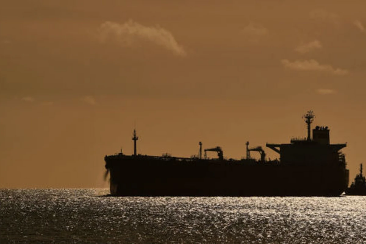 İran BƏƏ-yə doğru hərəkət edən tankeri saxlama səbəbini açıqladı