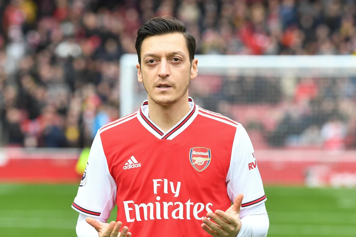 Месут Озил согласился на переход в Фенербахче