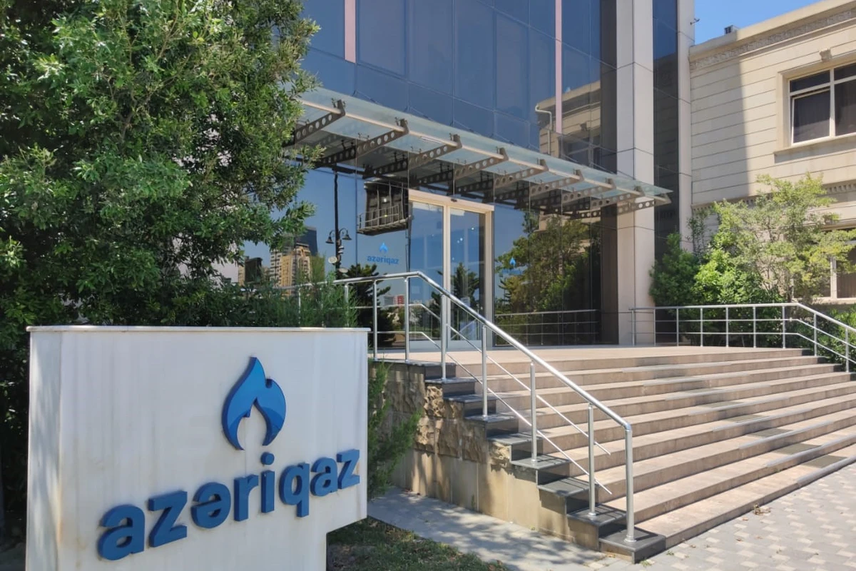 “Azəriqaz”ın işçiləri əmək haqlarının 10%-ni “YAŞAT” Fonduna köçürür