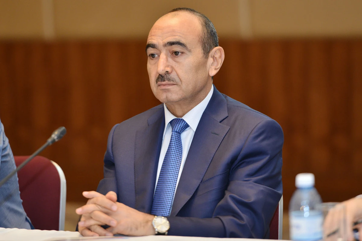 Əli Həsənovun ailəsinə məxsus altı şirkət ləğv olunur