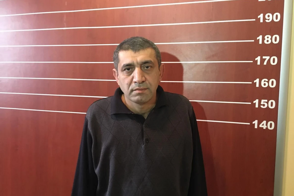 Şəhid ailəsinə qarşı dələduzluq edən şəxs saxlanılıb Şəhid ailəsinə qarşı dələduzluq edən şəxs saxlanılıb