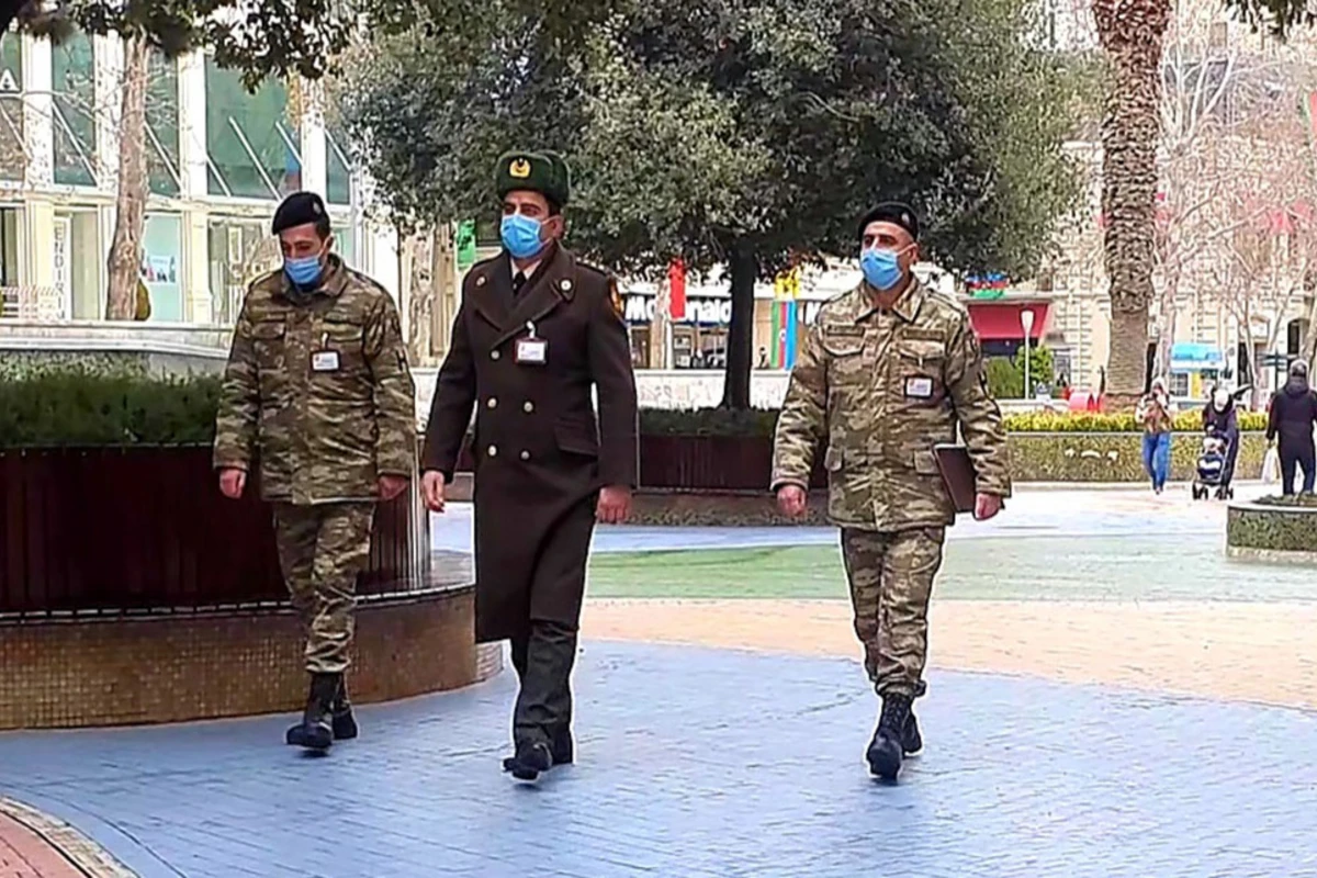 В Азербайджане начался рейд против незаконно носящих военную форму одежды - ВИДЕО