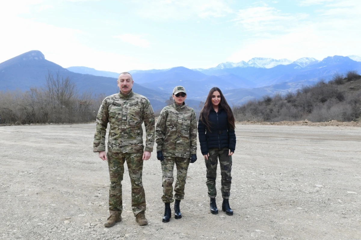 İlham Əliyev: “Bu yoldan keçən vətəndaşlarımız görəcəklər ki, Ordumuz əsl qəhrəmanlıq göstərib” - VİDEO