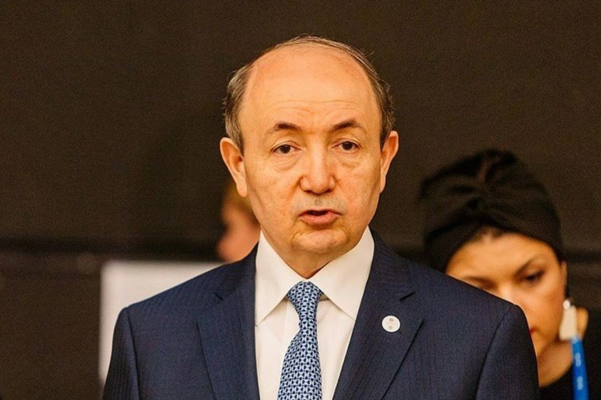 Ötən il 7 siyasi partiya dövlət qeydiyyatına alınıb