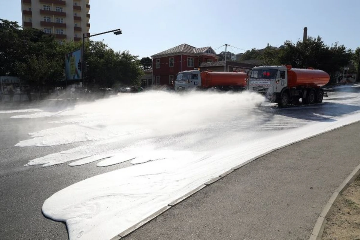 Bakıda 554 küçə dezinfeksiya edilib - FOTO