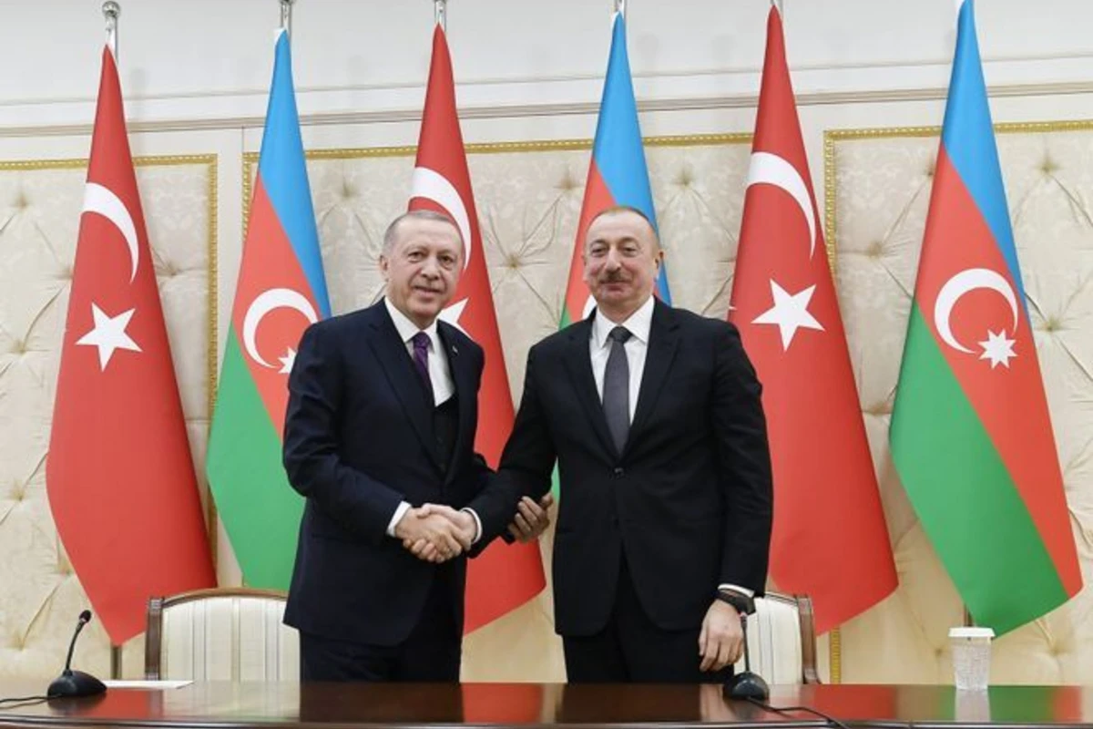 Azərbaycan və Türkiyə prezidentləri arasında telefon danışığı olub Azərbaycan və Türkiyə prezidentləri arasında telefon danışığı olub