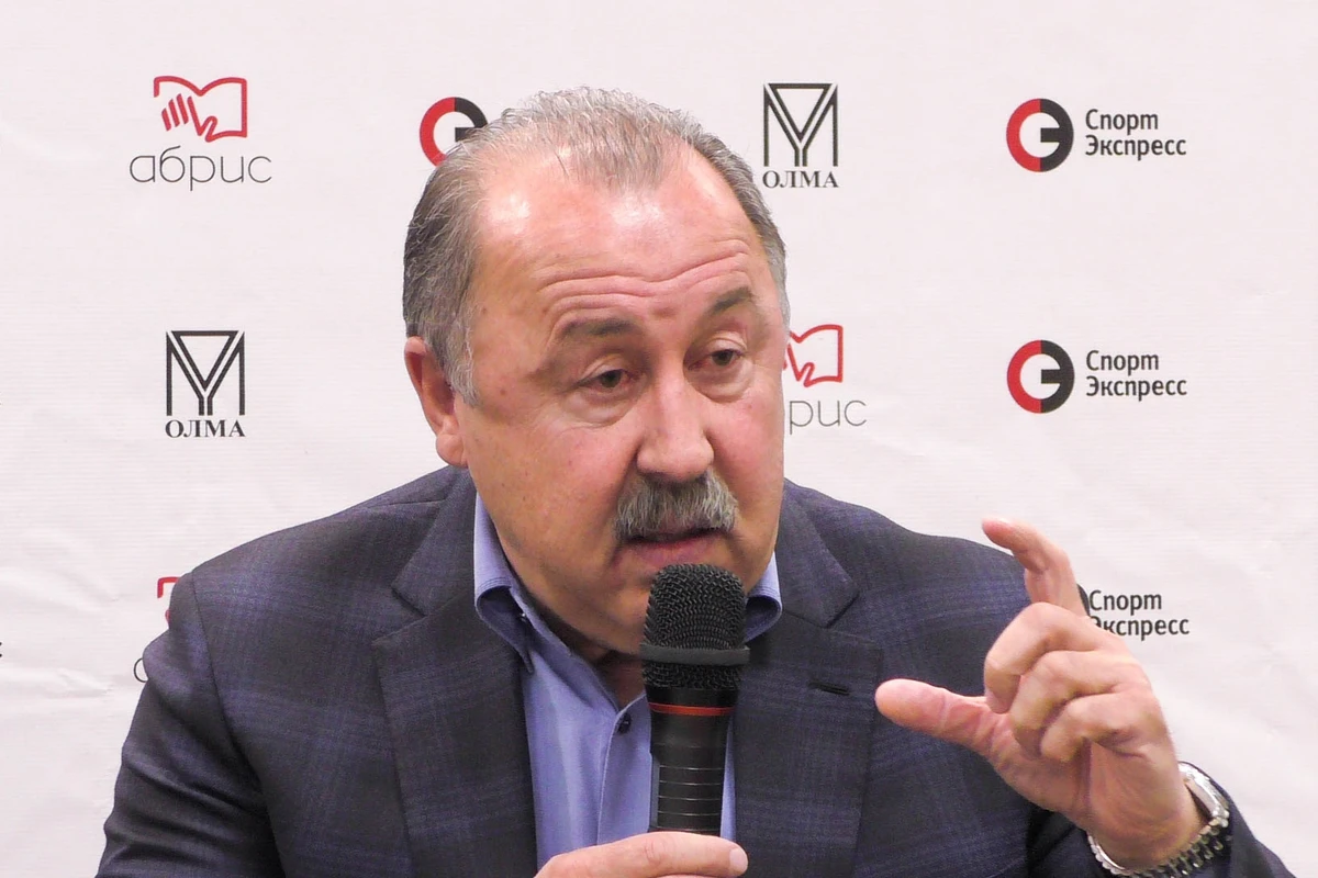 Qazzayev Kramarenkonun MOİK-ə transferini yüksək qiymətləndirir
