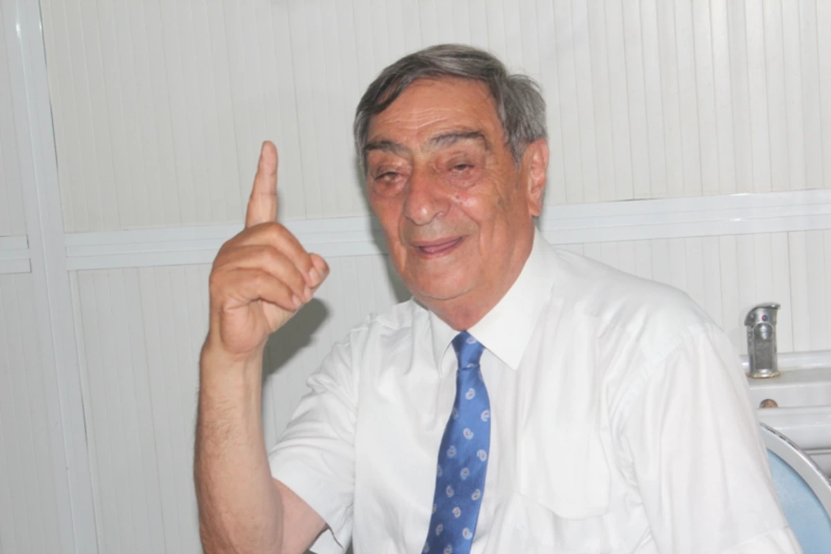 Rəşid Mahmudov: “O dünyadayam, amma dəf kimiyəm…”