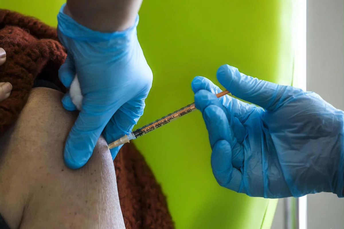 Будут ли вакцинироваться люди, переболевшие коронавирусом? - отвечает TƏBİB