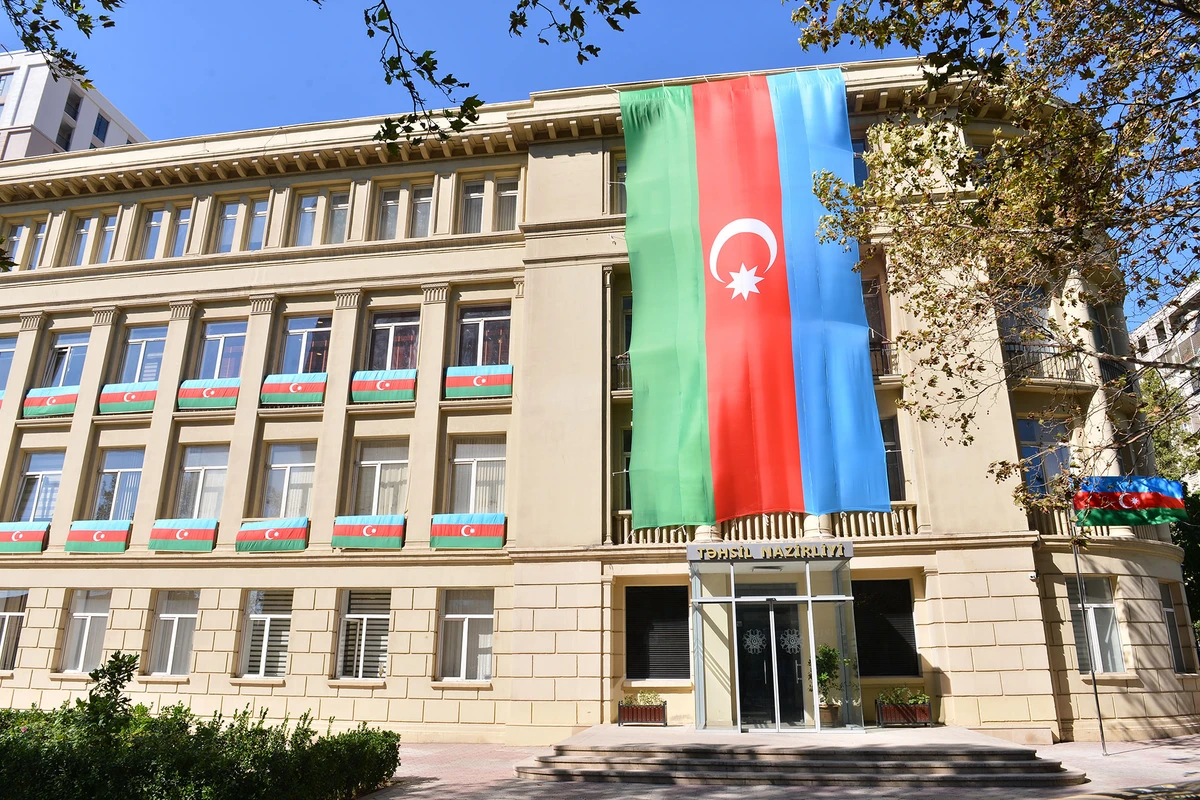 Təhsil Nazirliyindən karantin dövründə məktəblərlə bağlı AÇIQLAMA