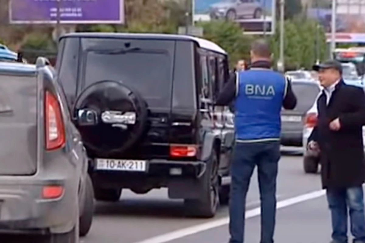 Deputat BNA-nı tənqid etdi: “Sosial şəbəkələrə baxsınlar, minlərlə insan şikayətlənir”