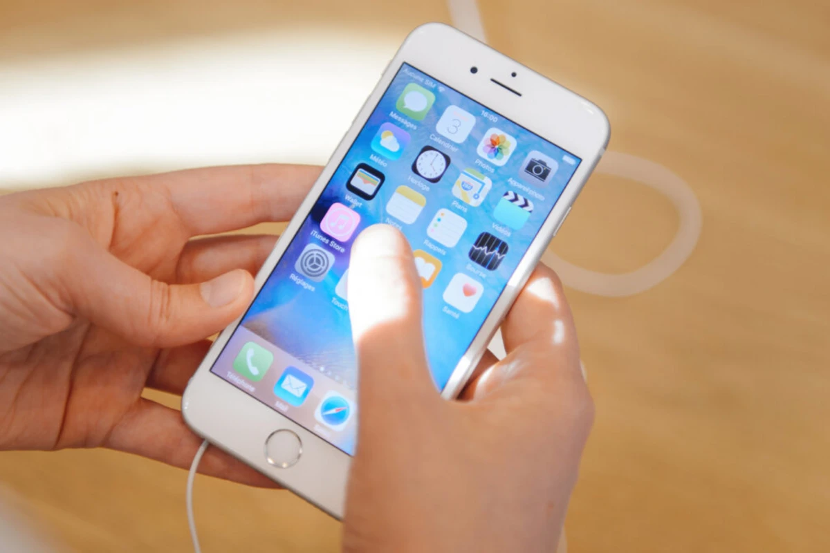 Стало известно, какие iPhone нельзя будет обновить до iOS 15