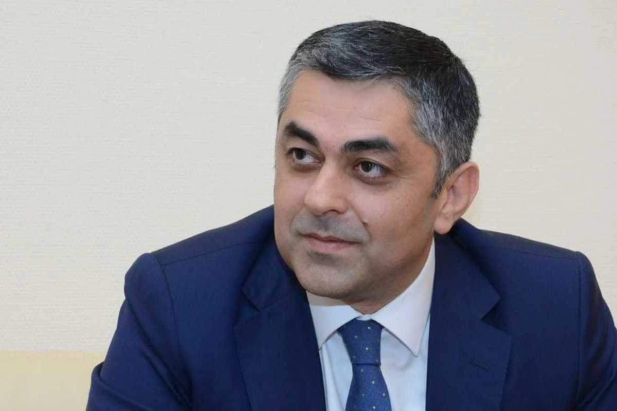 Ramin Quluzadəyə yeni vəzifə verildi Ramin Quluzadəyə yeni vəzifə verildi