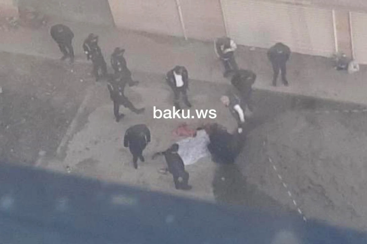 Bakıda gənc qızın özünü binadan atması ilə bağlı bəzi detallar məlum olub - YENİLƏNİB - VİDEO Bakıda gənc qızın özünü binadan atması ilə bağlı bəzi detallar məlum olub - YENİLƏNİB - VİDEO